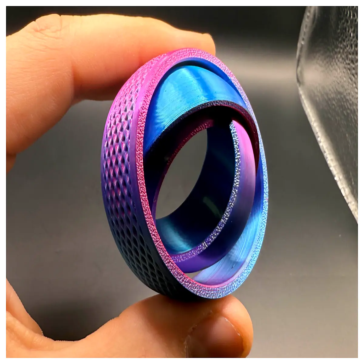 fidget spinner ring for adults anxiety relief stress relief toy metal spinning ring aid