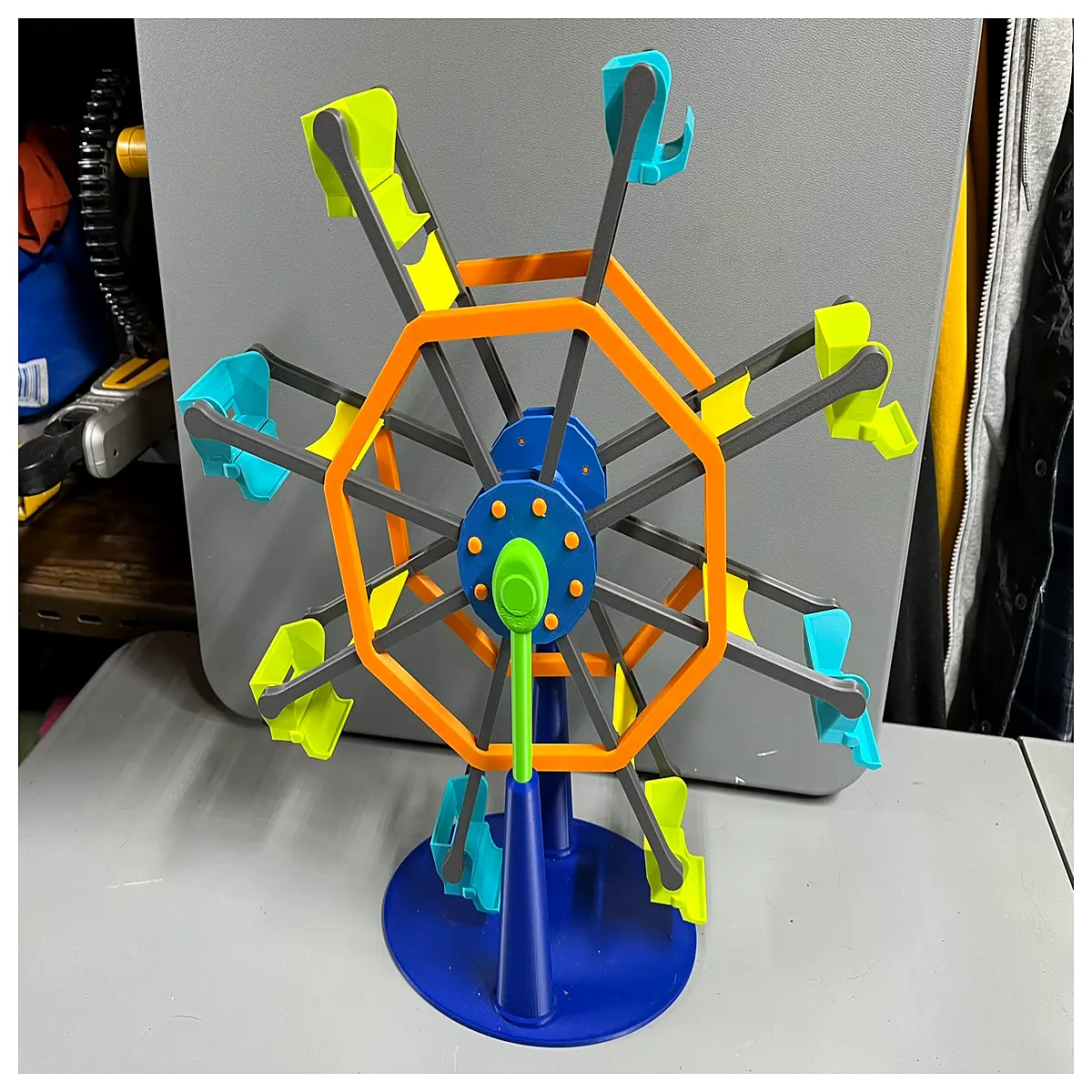 Ferris Wheel Assembly DIY Model Building Toy Kids Educational Game Dog Treat Edition
