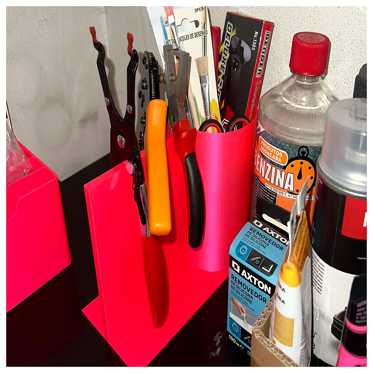 Pliers Organizer Pen Holder Desk Storage Box Stationery Accessories Clip Holder Desktop Organizer Storage Solutions