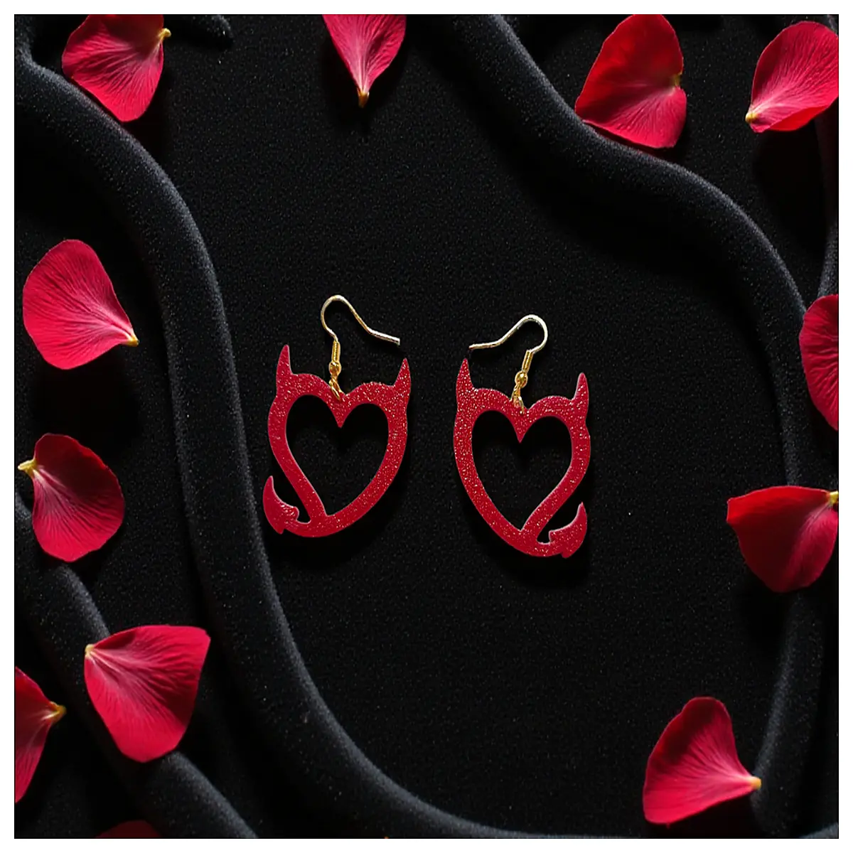 edgy gothic earrings for women punk rock jewelry black metal aesthetic alternative style drop dangle earrings