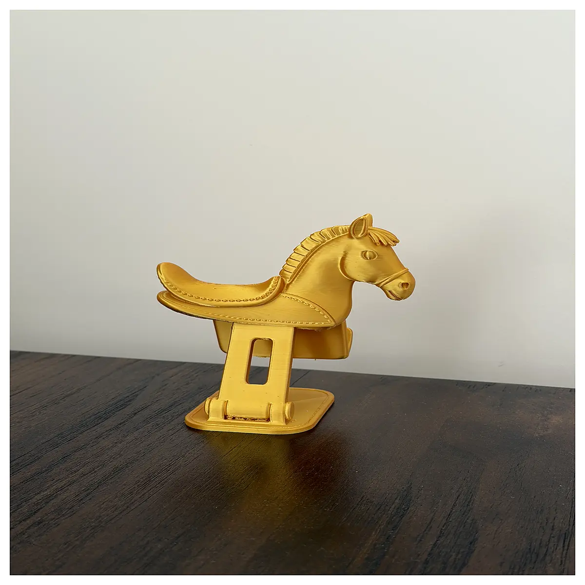 gold horse year desk organizer phone aesthetic office accessories phone holder for all smartphones