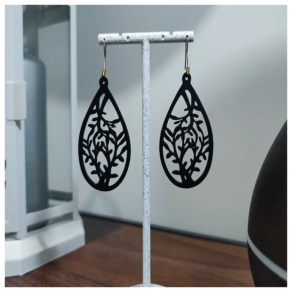 air roots earrings dangle boho jewelry lightweight metal leaf design