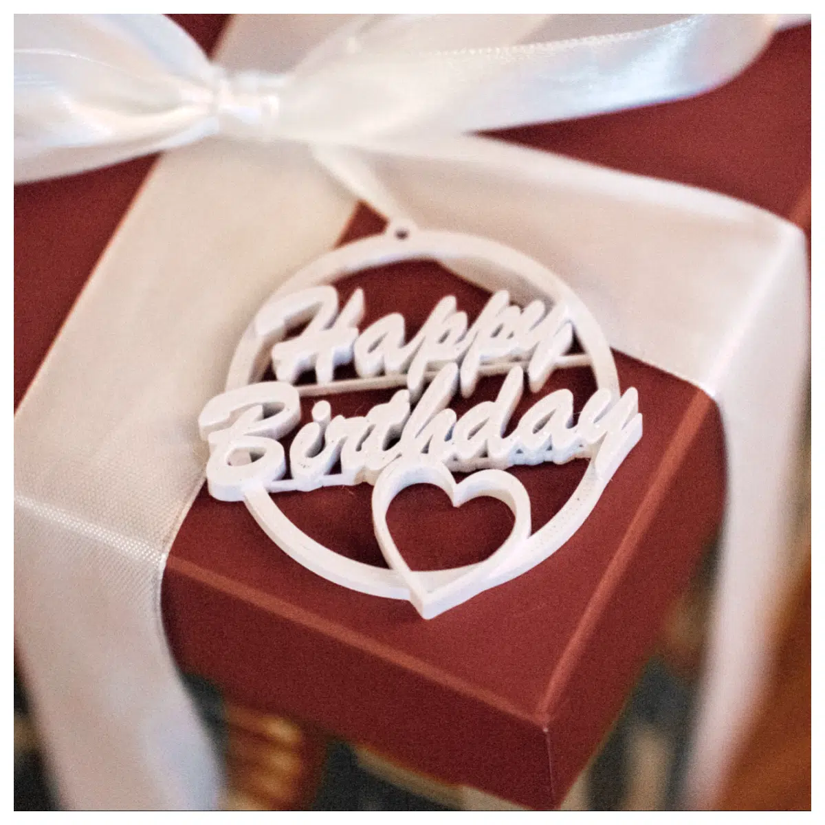 modern elegant birthday party tags gift labels for presents stylish hanging name cards minimalist celebration decor accessories