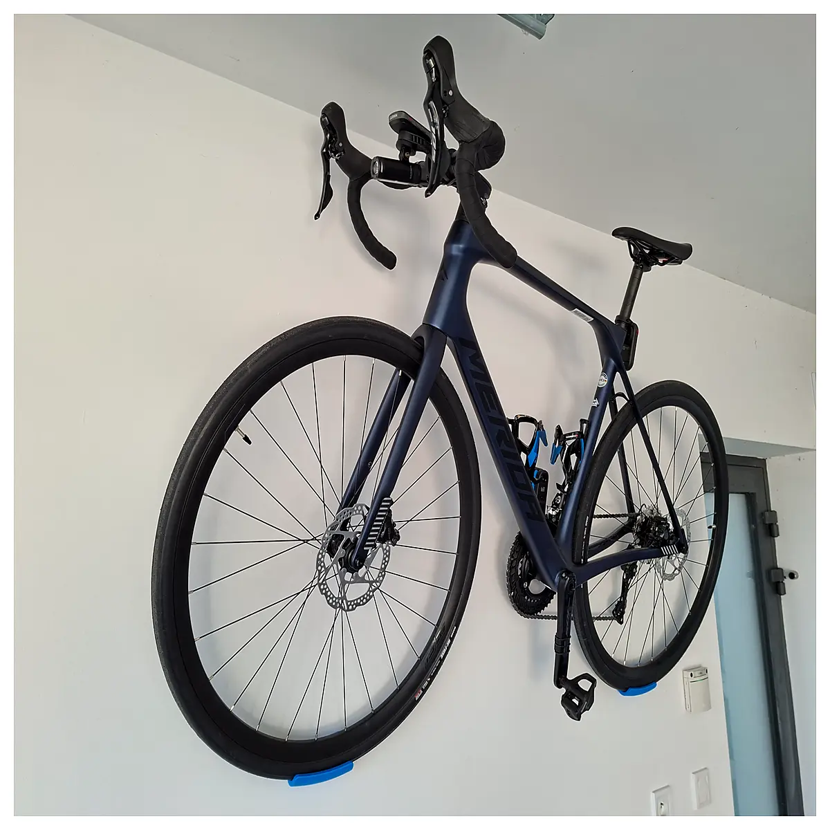 Road Bike Wall Mount Holder Supports 70032SPD SL Cycling Accessory Storage Rack Wall Mounted