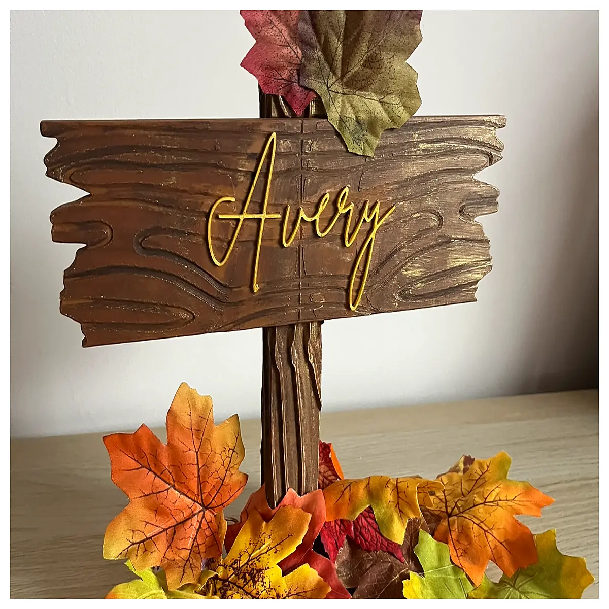 Wooden Table Centerpiece Decorative Accent for Parties Weddings Dining Room Festive Home Decor Accessory