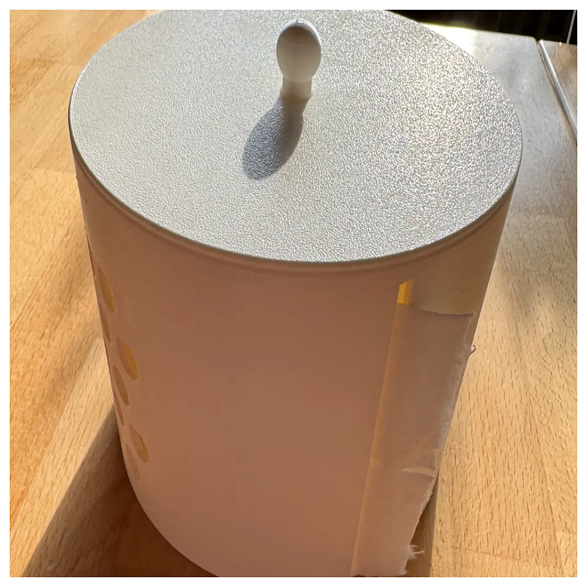 wall mount tissue dispenser roll holder commercial duty paper towel box for bathroom kitchen restaurant