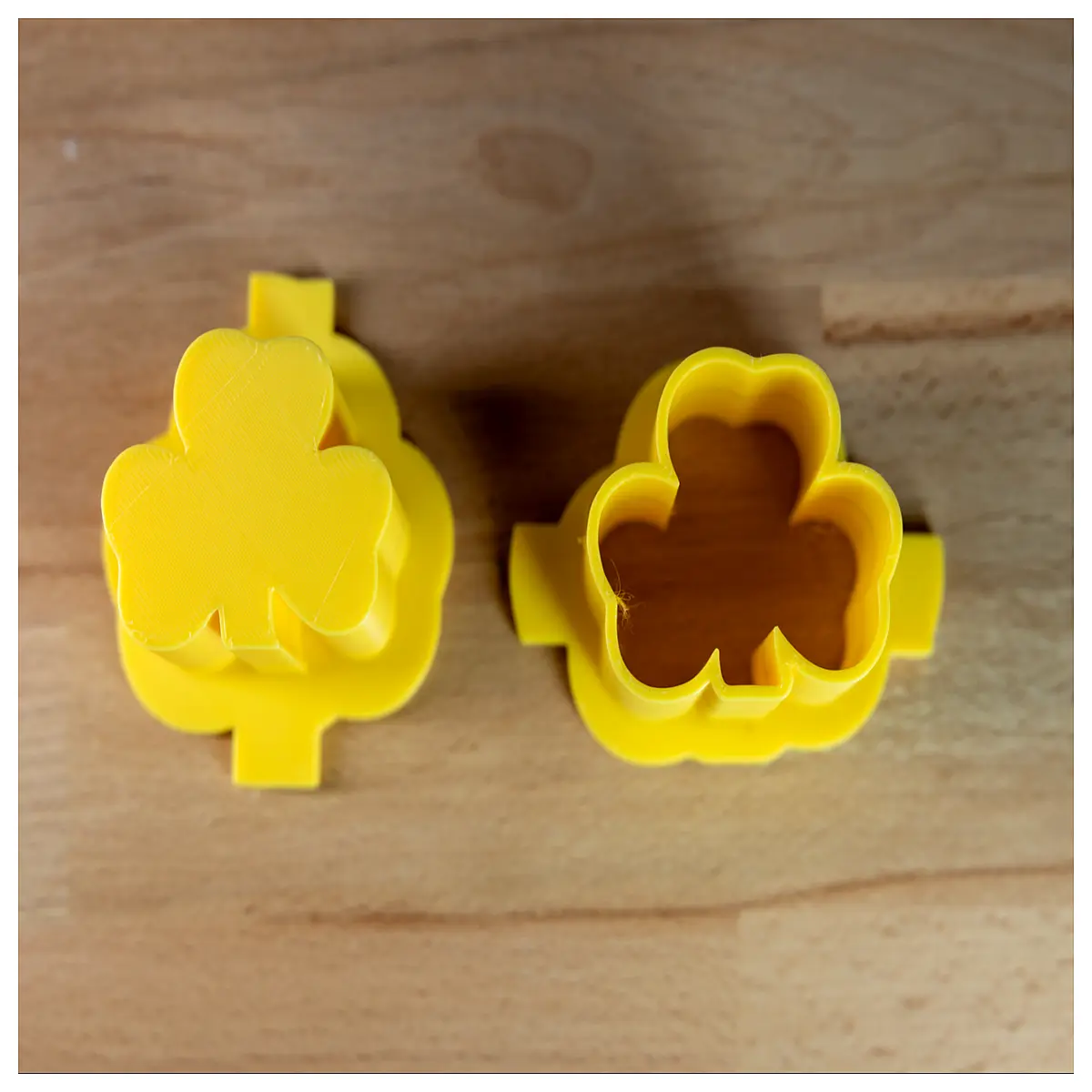 Three Leaf Cake Cake Sticks Baking Tool Cake Pan Molds for Stick Cakes