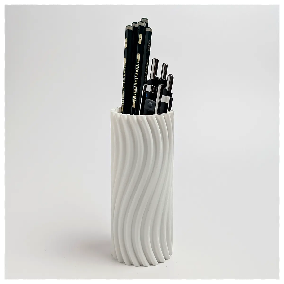 wavy pen holder desk organizer minimalist stationery cup storage for office supplies