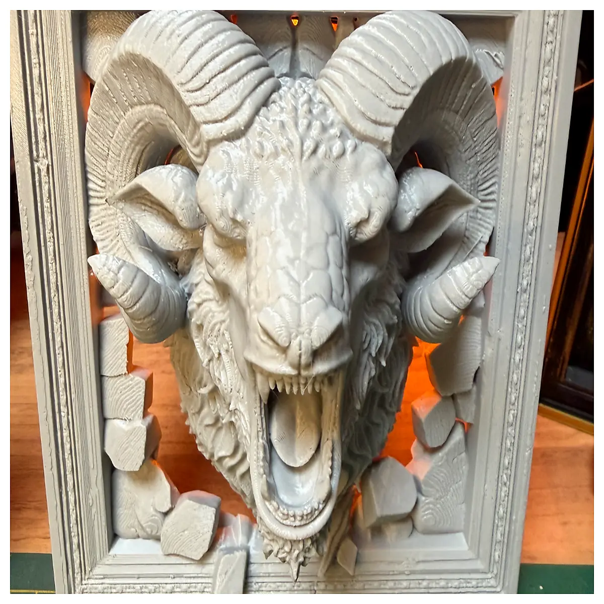Wall Mounted Sculpture Powerful Decor Car Display Ornament Hanging Decoration Vehicle Accessories