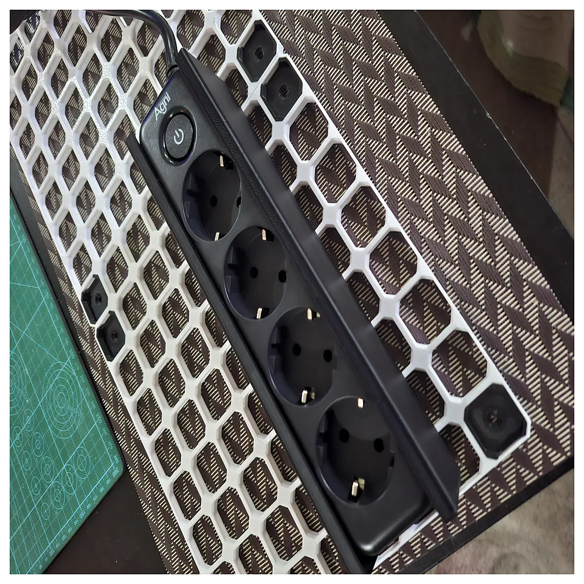 opengrid power brick mount holder for agni 4 modular psu cable management organizer