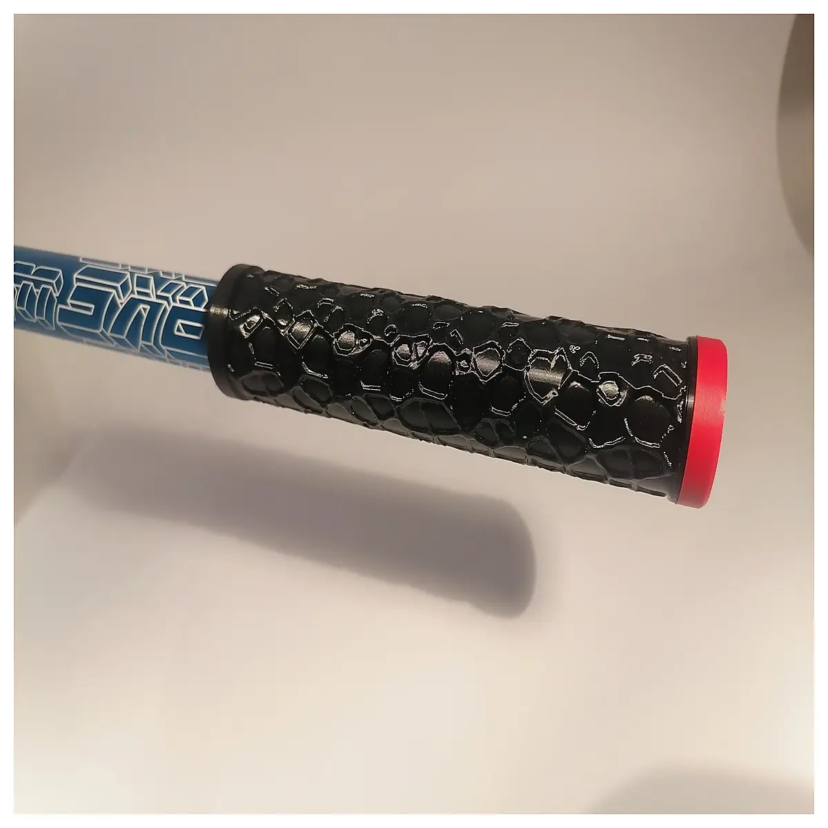 Mountain Bike Handlebar Grips 22mm x 137mm with Cap Cycling Accessories Enhanced Control Comfortable Ride