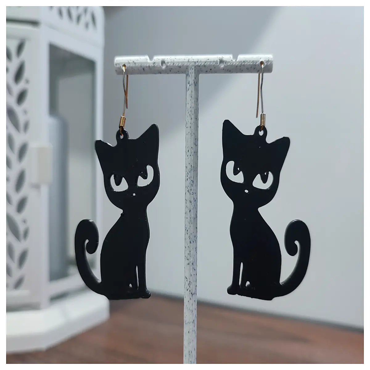 Guardians of the Sofa Earbuds Music Headphones Home Entertainment Quiet Listening Comfortable Wear Audio Quality Enhancement Home Audio Accessories