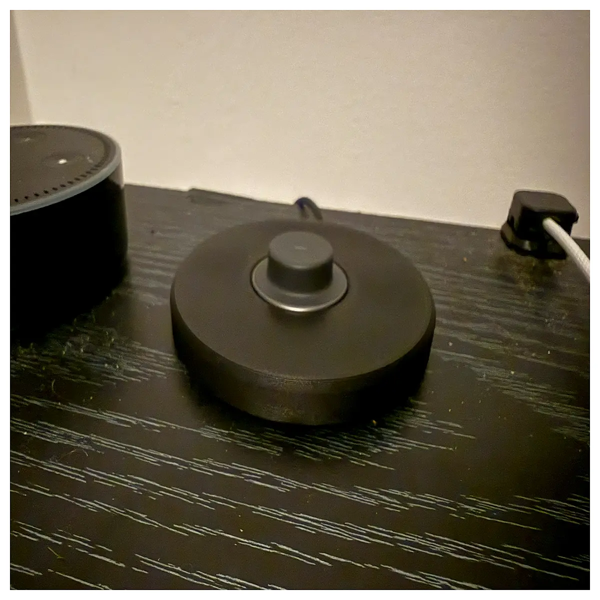 Ring Charging Cable Organizer Stand Desktop Cord Management Wireless Charger Accessories Charging Station Cable Holder