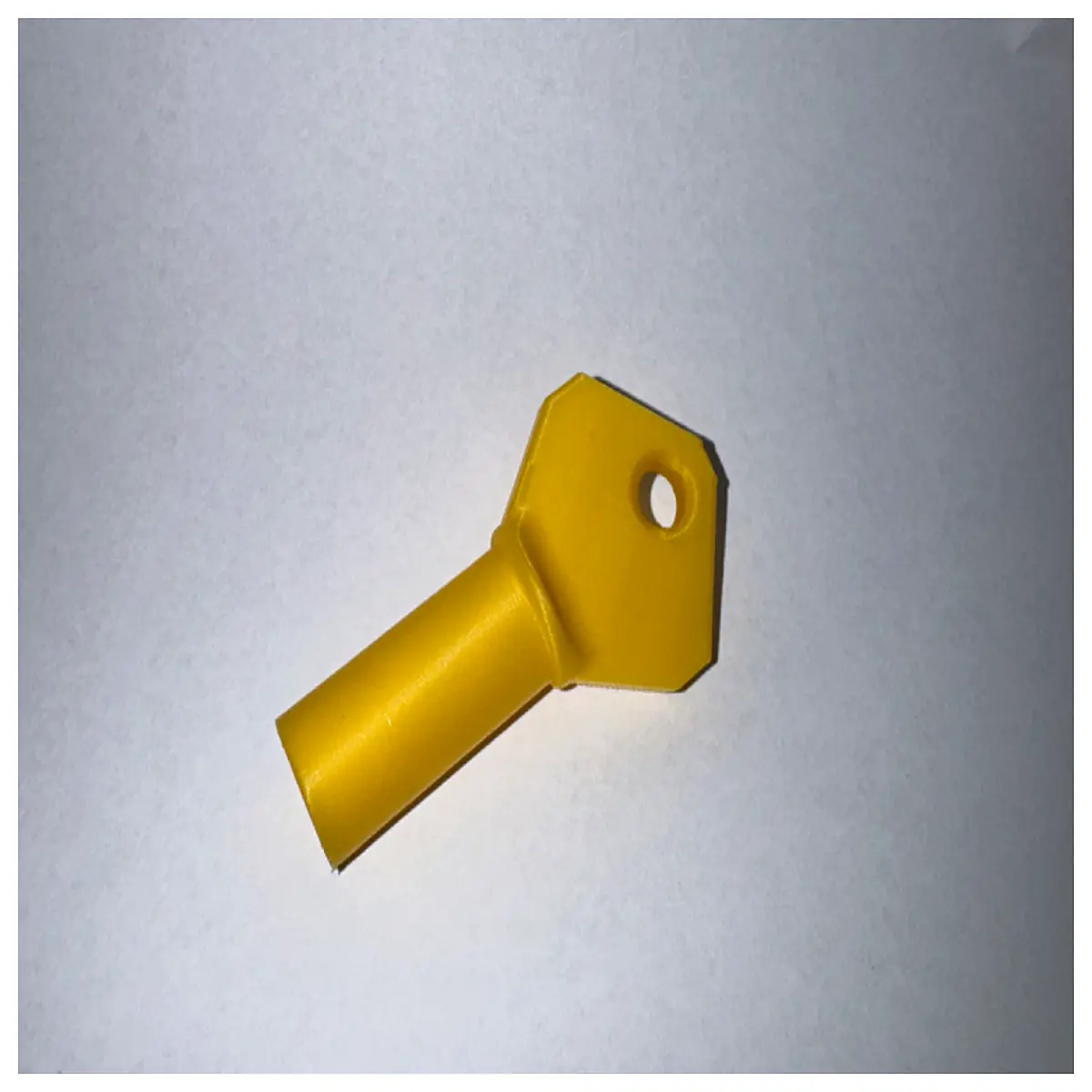trash can triangle key replacement for public bins