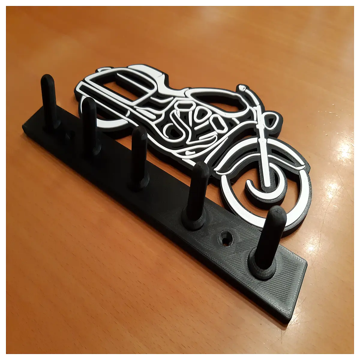 BRB Cruise Motorcycle Keychains Motorcycle Parts Decoration Collectible Accessory Model Parts Motorcycle Enthusiast Gift