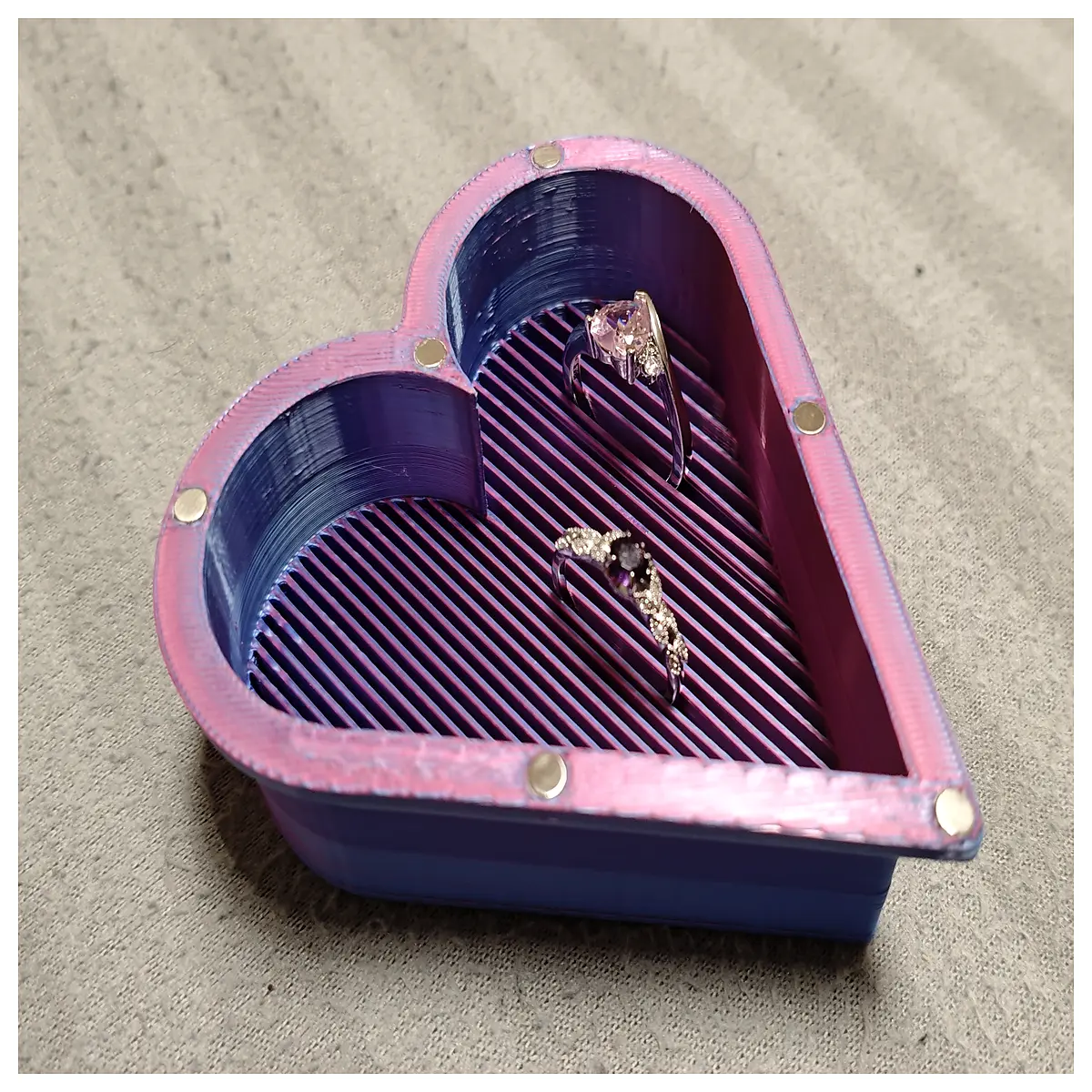 Magnetic Ring Box Holder Magnetic Ring Box Organizer Ring Box Magnetic Jewelry Box Magnetic Storage Box Ring Box Accessories