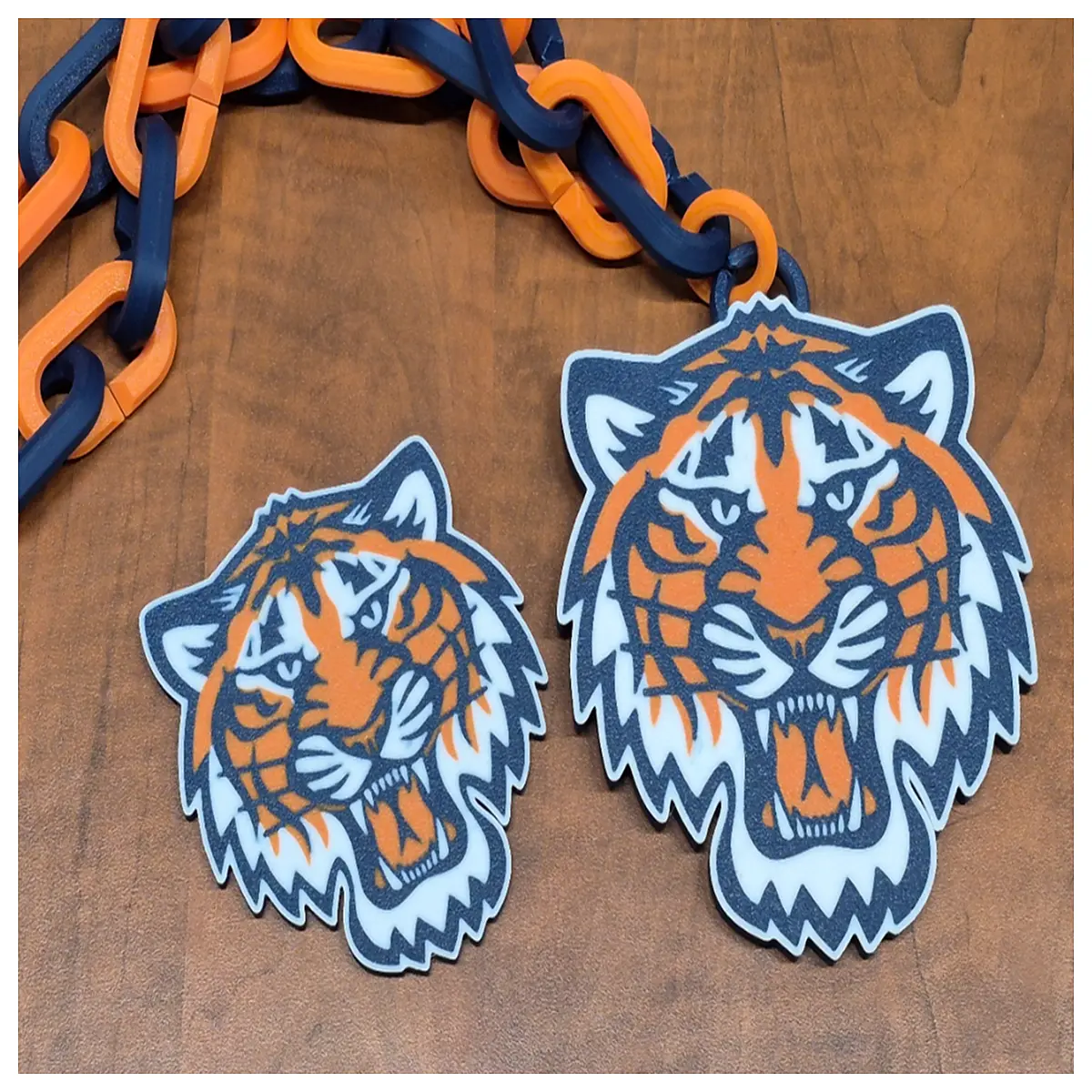 Detroit Tigers Collectibles Baseball Magnets Medals Detroit Tigers memorabilia magnets awards