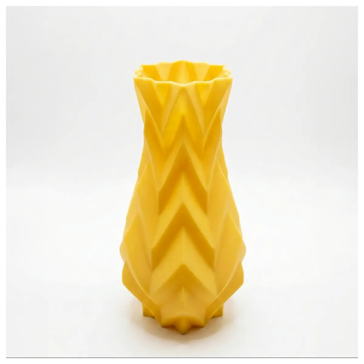 Origami Small Vase Tutorial Easy DIY Paper Flowers Creative Crafting Beginner Guide Paper Art Techniques Handmade Creation
