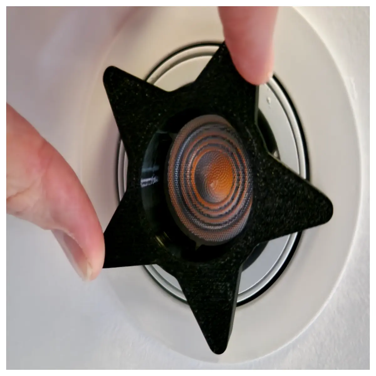 recessed downlight trim removal tool for spotlights retrofit