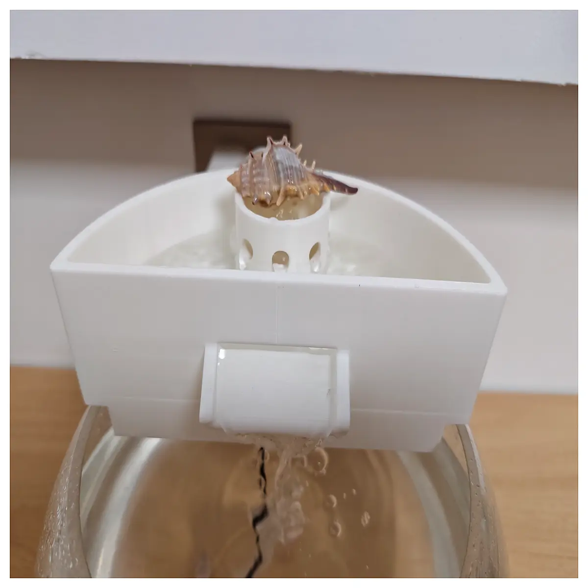 Round Aquarium Filter Water Pump Filtration Oxygenation Aquarium Accessories Filter Device Circulating Water Fish Tank Maintenance