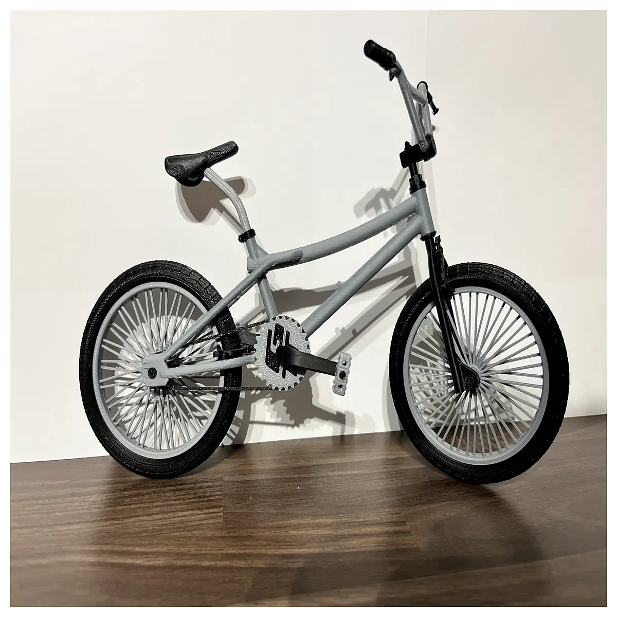 GT Performer 1998 BMX Model Toy Car Collectible Hobby Scale Model Vehicle