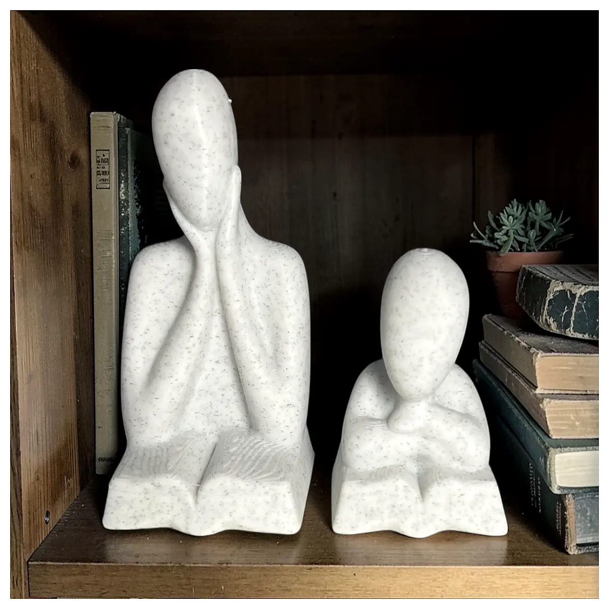 The Thinker Statue Desktop Figurine Display Ornament Bookcase Decoration Creative Friends Family