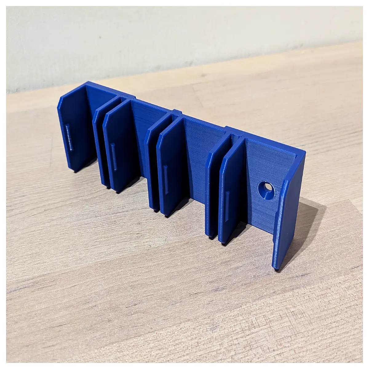 Hockey Stick Wall Mount Rack 4 Stick Holder 27x18mm Ice Hockey Stick Storage System Ice Stick Accessories