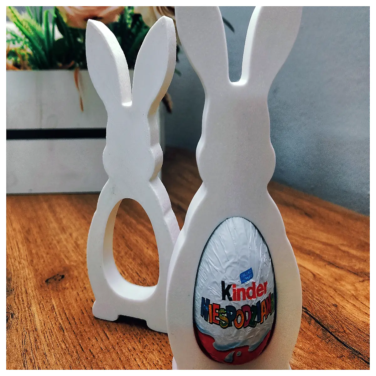 Easter Bunny Decor Quirky Rabbit Stand Creative Egg Decoration Easter Display Festive Gift Cute Rabbit Model