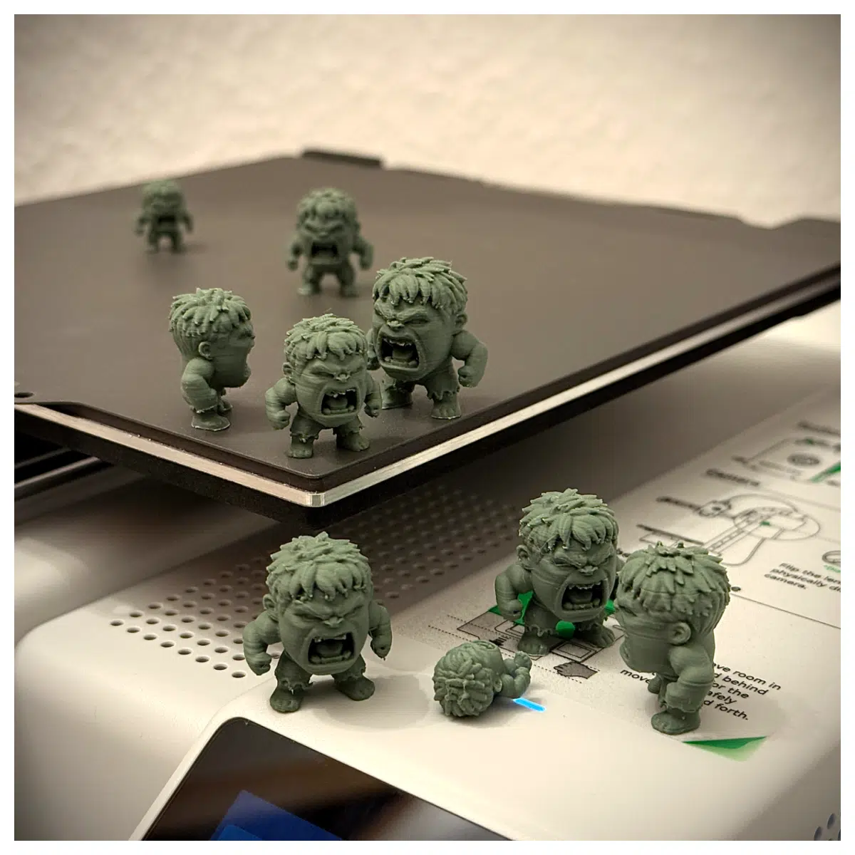 Mini Hulk Action Figure Model Child Boy Girl Collectible Role Play Toy Building Blocks Puzzle Game