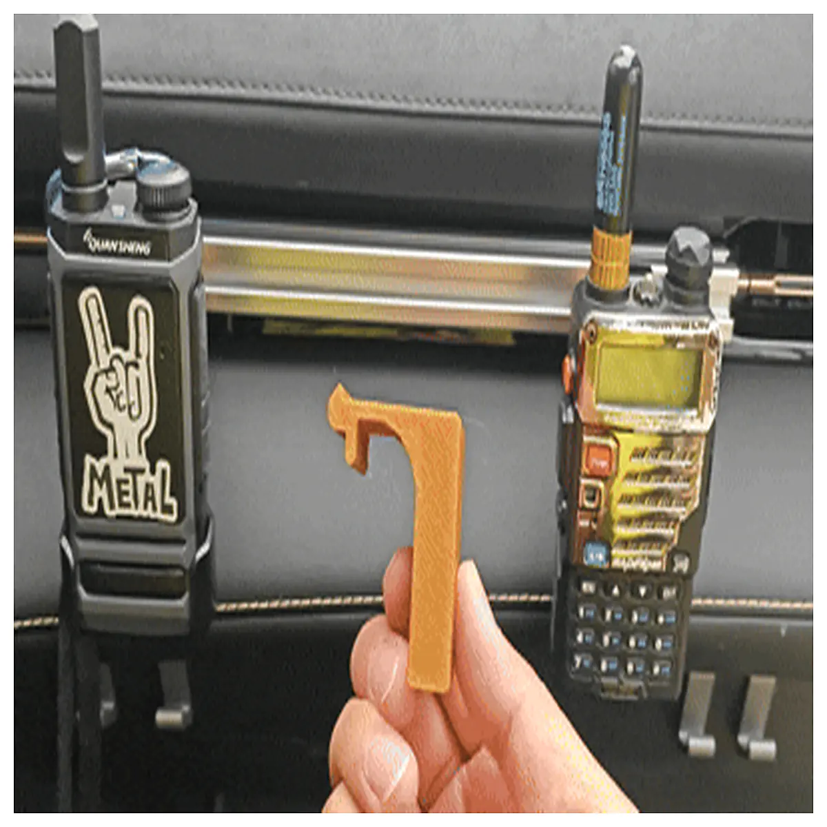 BAOJUN Yunhai Rear Seat Armrest Holder Expansion Intercom Mount Car Accessories Phone Holder