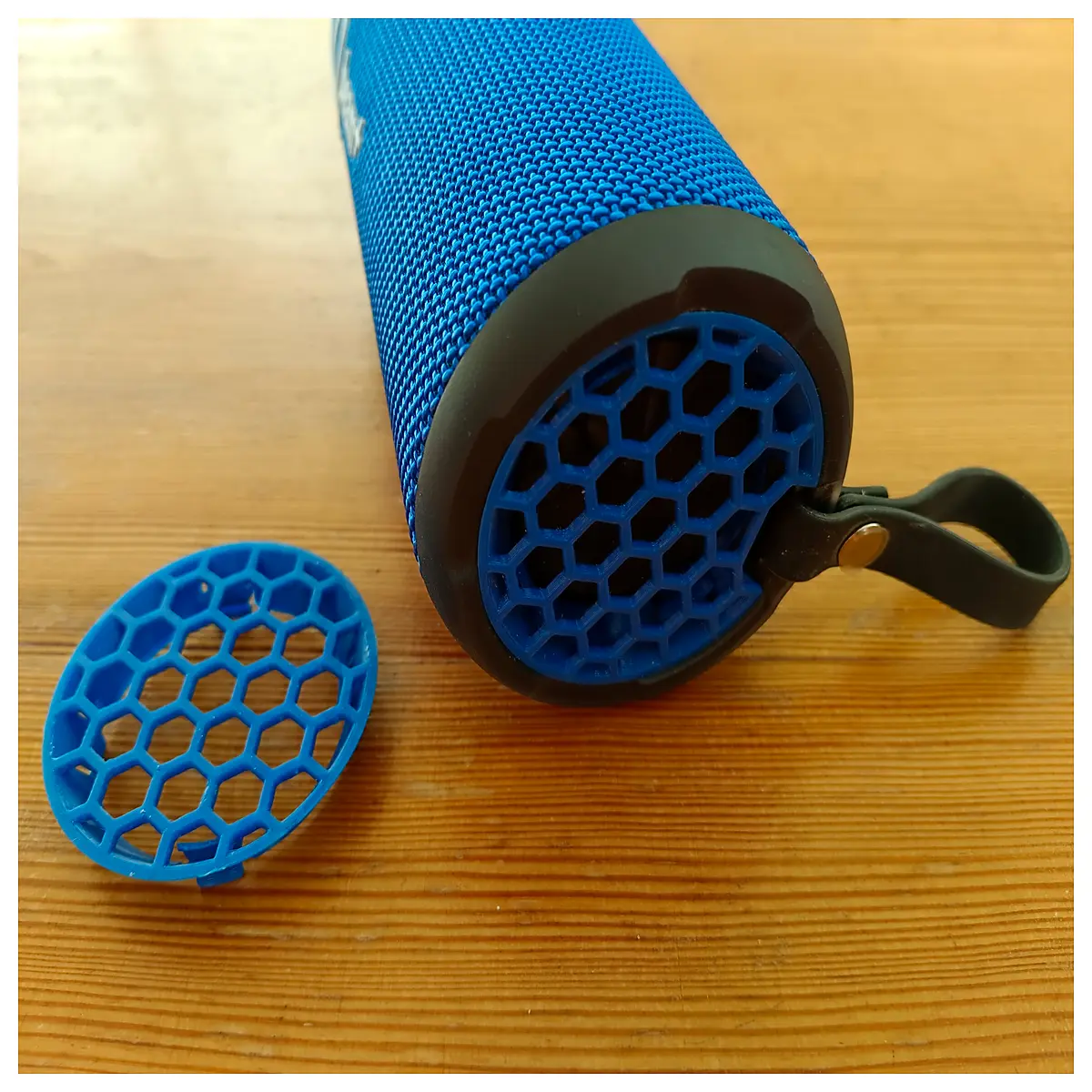 O2 Speaker Grill Cover Vibration Dampening Soundproofing Protection Acoustic Guard for Audio Enhancement