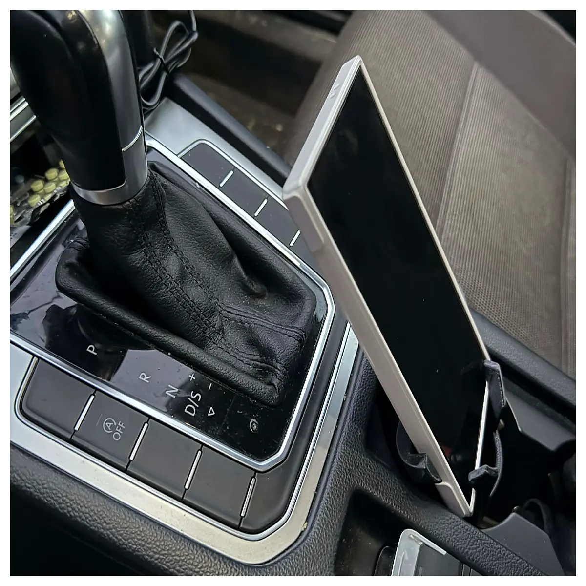 Car Cup Holder Phone Mount Mobile Phone Holder Car Cup Holder Key Organizer Auto Accessory Phone Holder