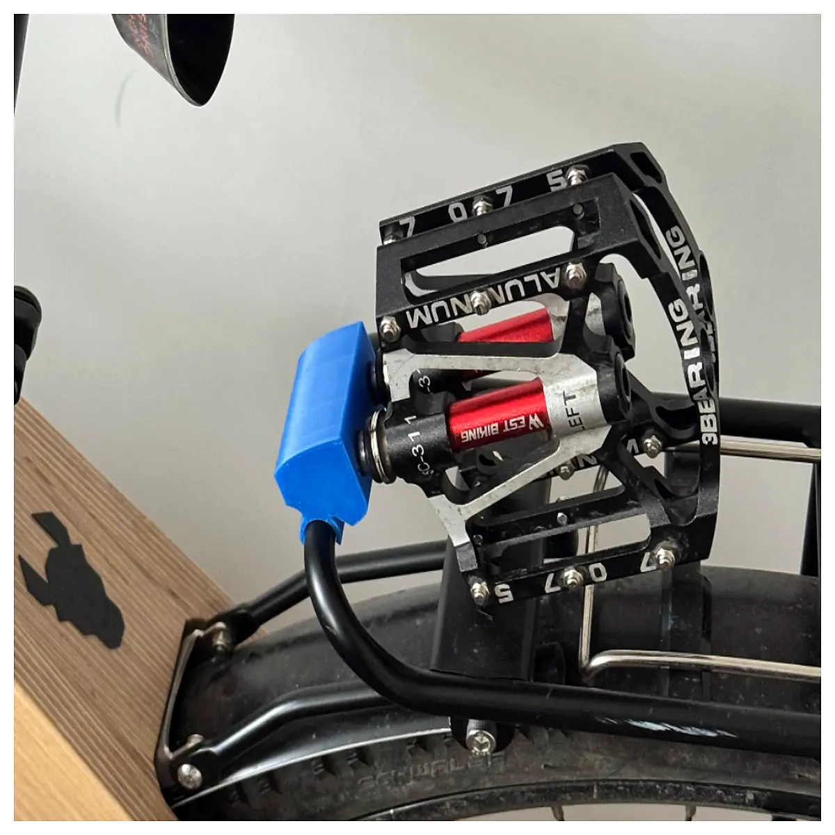 Bike Quick Release Pedal Mount Fast Installation Cycling Accessory Pedal Holder Easy Removal