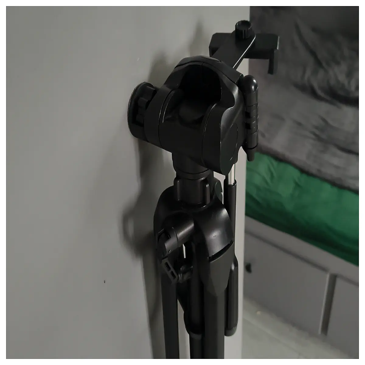 Camera Tripod Hook Securely Mount Tripod Phone Photography Support Accessory Tripod Attachment Stabilizing Hook