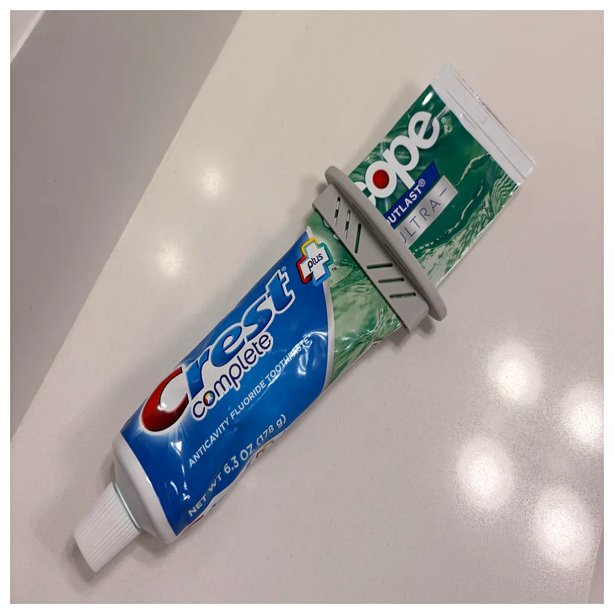 Toothpaste Tube Squeezer Easy Toothpaste Dispenser Hygienic Tube Extractor Squeezer Tool Toothpaste Dispensing
