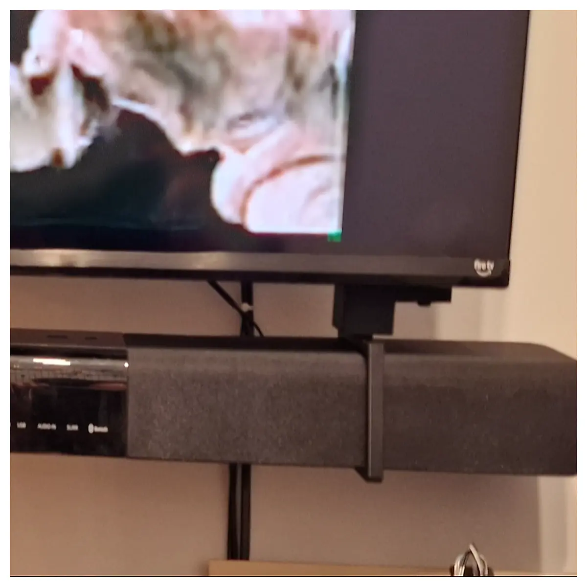 TCL 32 Inch TV Soundbar Mount Wall Bracket Support 32 Inch TV Accessories Wall Mounting