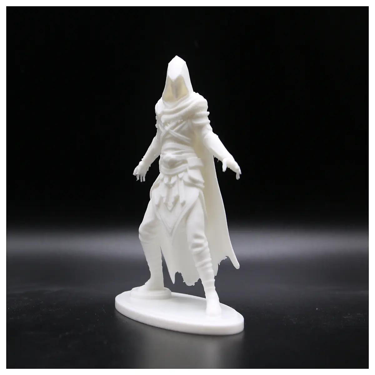 Assassin s Creed Brotherhood Hooded Figurine Collectible Game Merchandise Collectible Statues Gaming Accessory