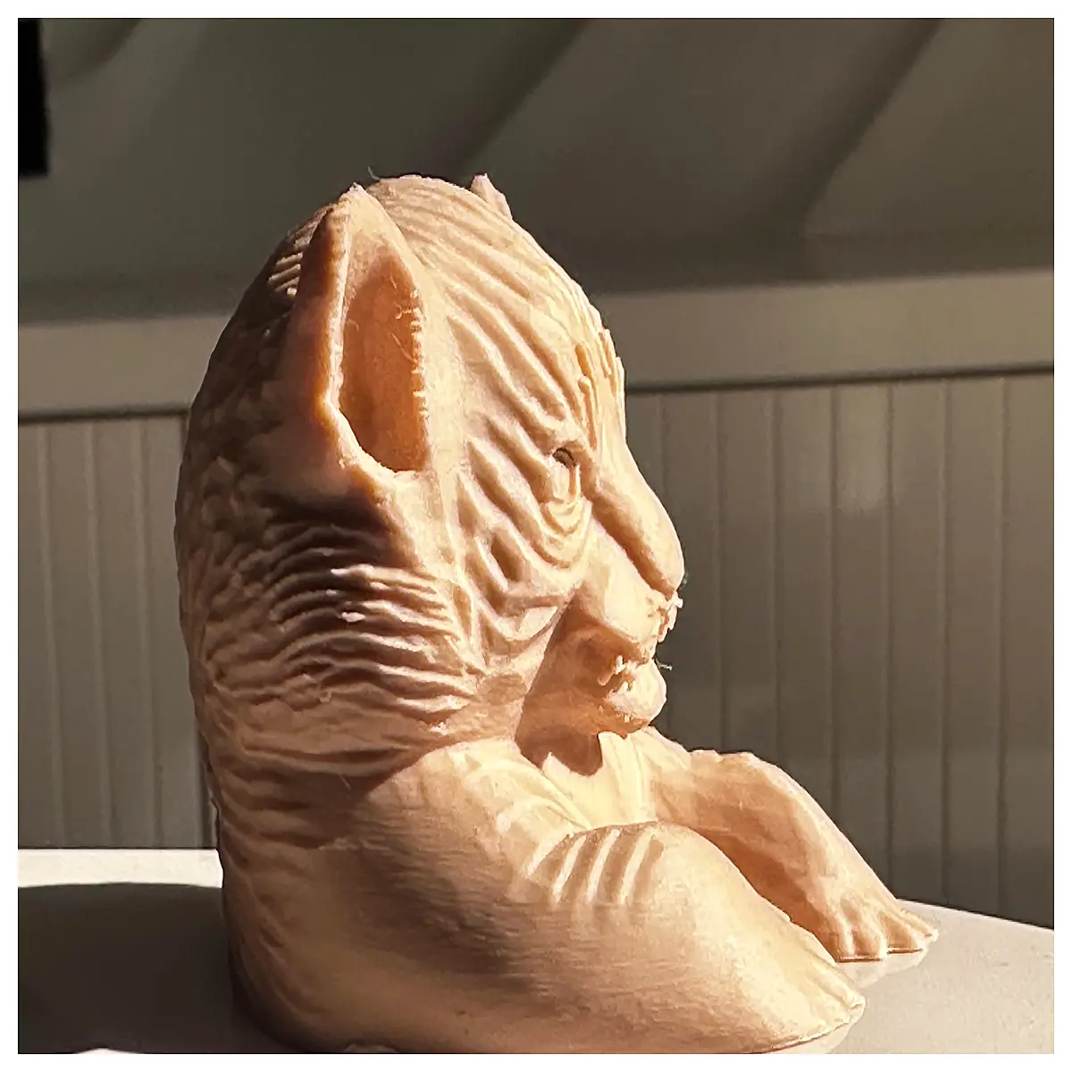 Stillness of Power Sculpture Cub Bear Resting Decor Indoor Art Home Decor Art Figurine Living Room Decoration Wall Art