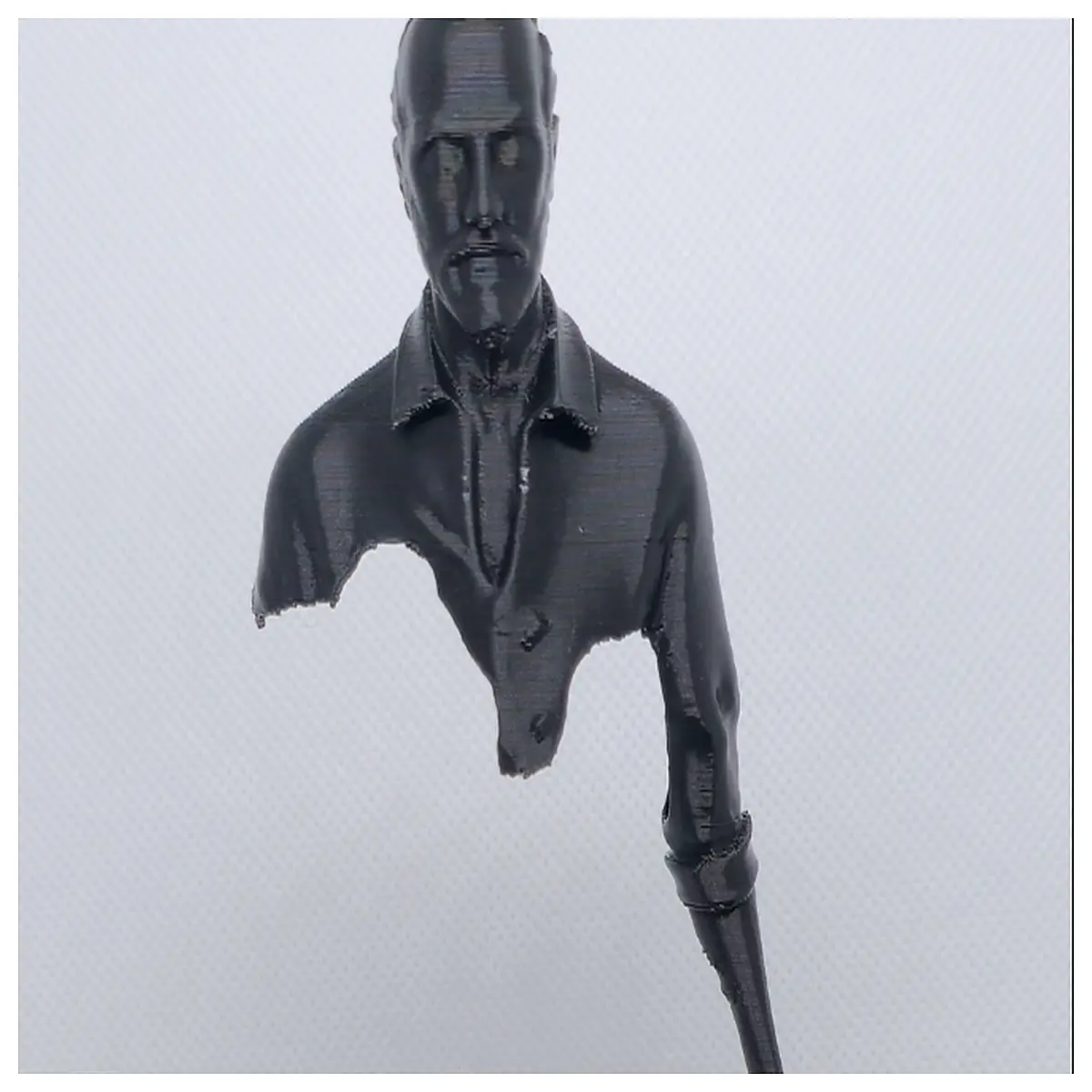 Traveler Statue Desk Decoration Collectible Souvenir Ideal for Home Office Birthday Gift Explorer Model