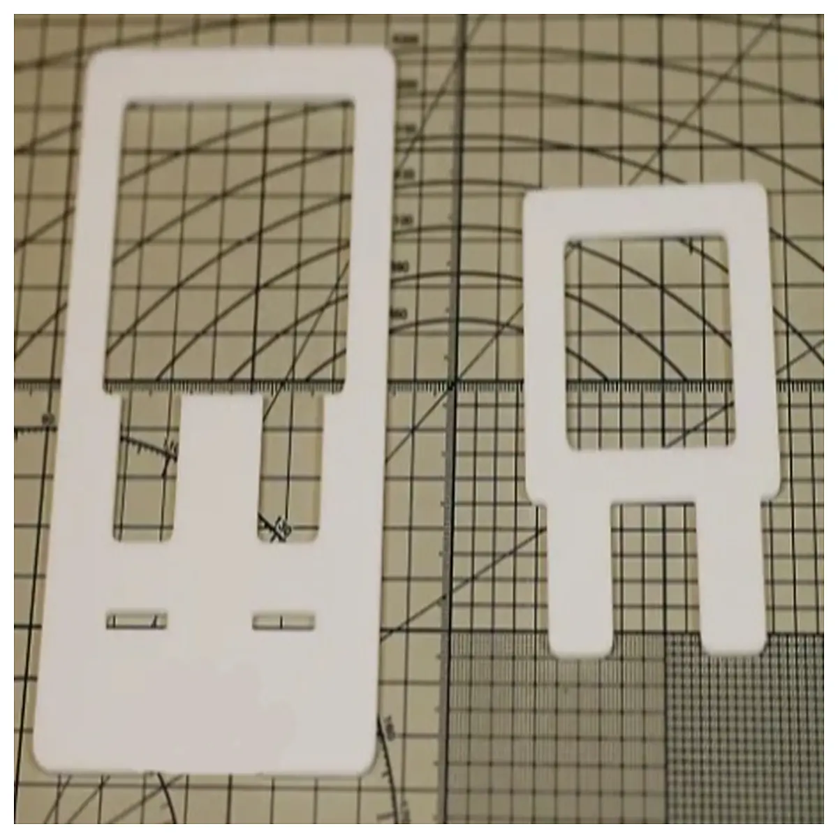 Mobile Phone Holder 20g Portable Stand Multi Angle Bracket Smartphone Support Car Desktop Auto Mount Accessory