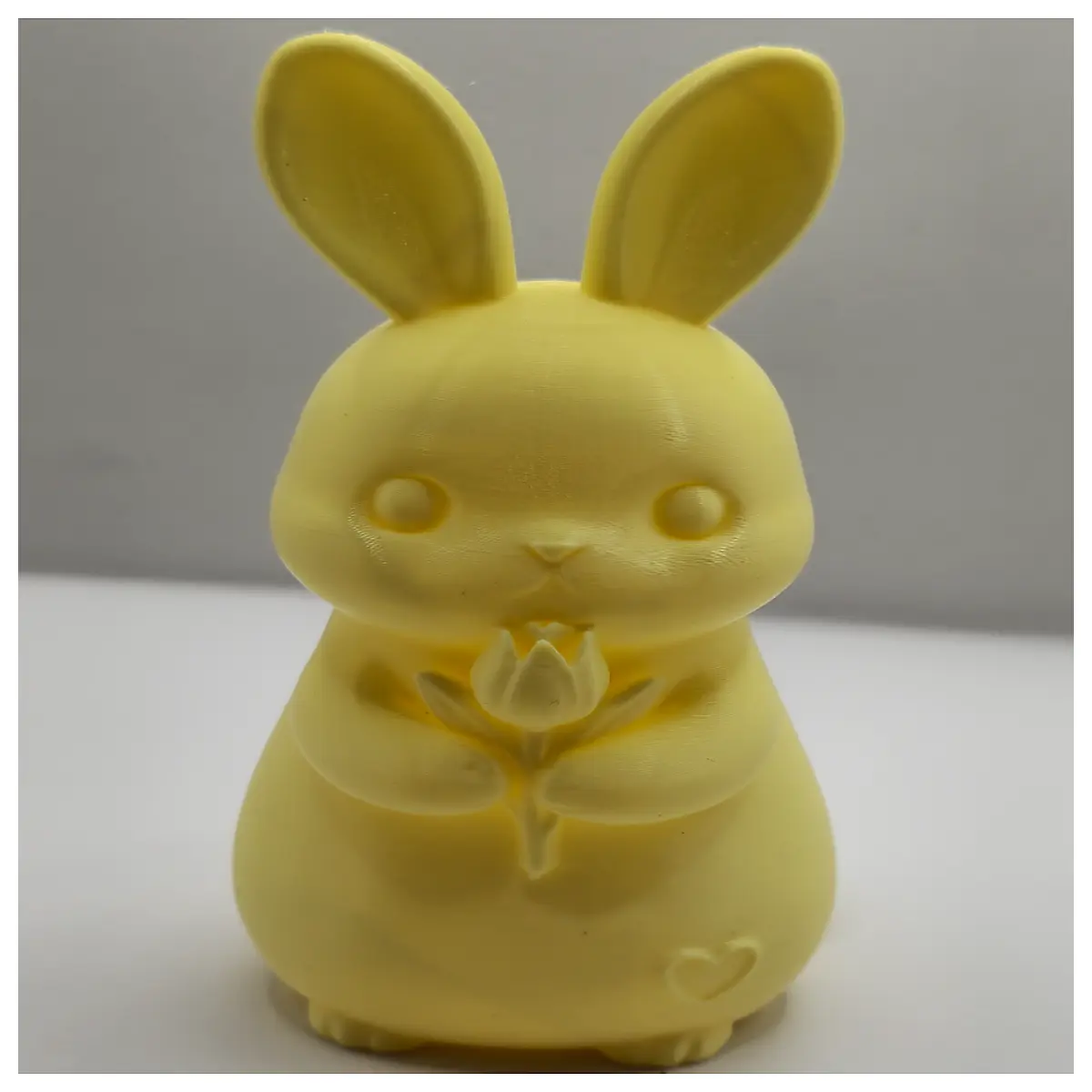 Cute Resurrection Bunny Holding Lilies Spring Decor Easter Decoration Easter Toy Festive Ornament for Easter