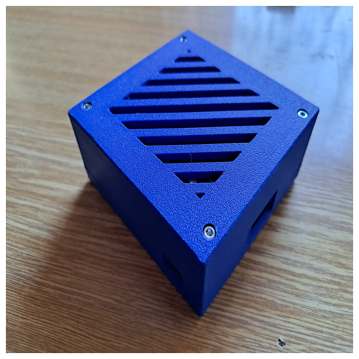 18650 Battery Shell Shielding Case with Switch V8 Version Battery Housing Protection Electronic Components Shielding Box