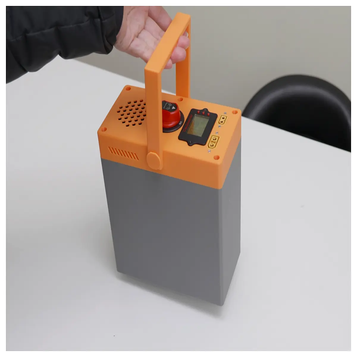 500W Power Bank Portable Charger Emergency Power Supply Mobile Phone Tablet Charging Outdoor Travel Power Pack