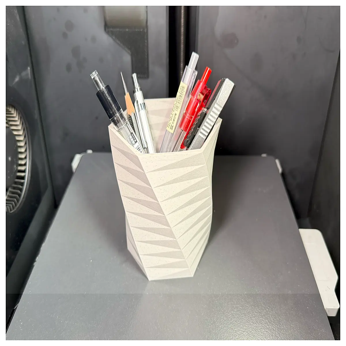 large capacity desk organizer pen holder no minimalist office supplies storage