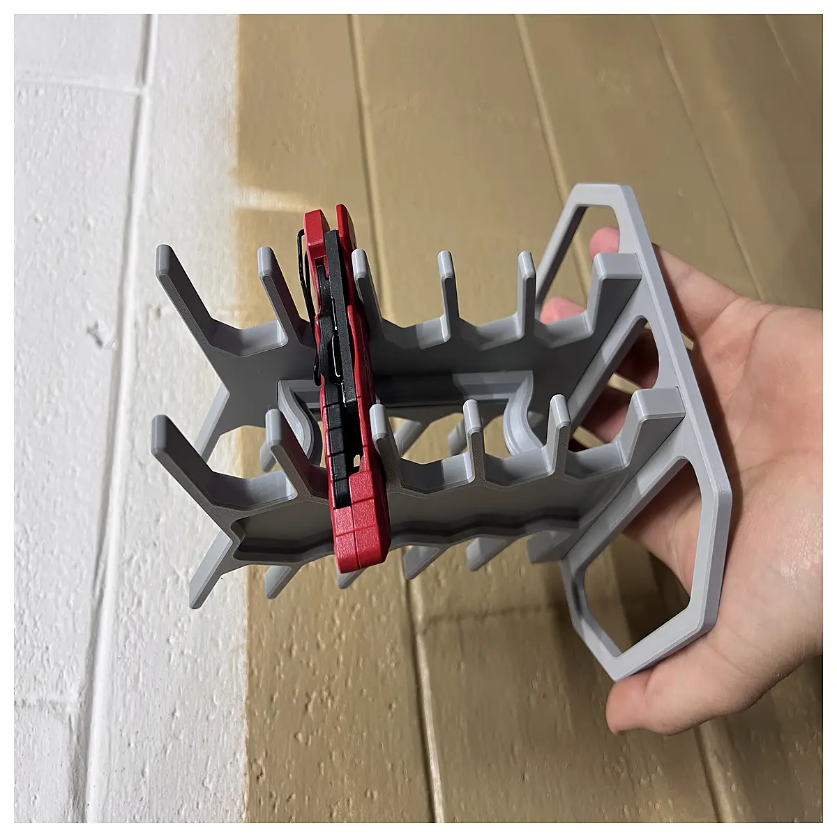 10 slot pocket organizer rack wall mount storage holder for multi tool folding blades safe keeping