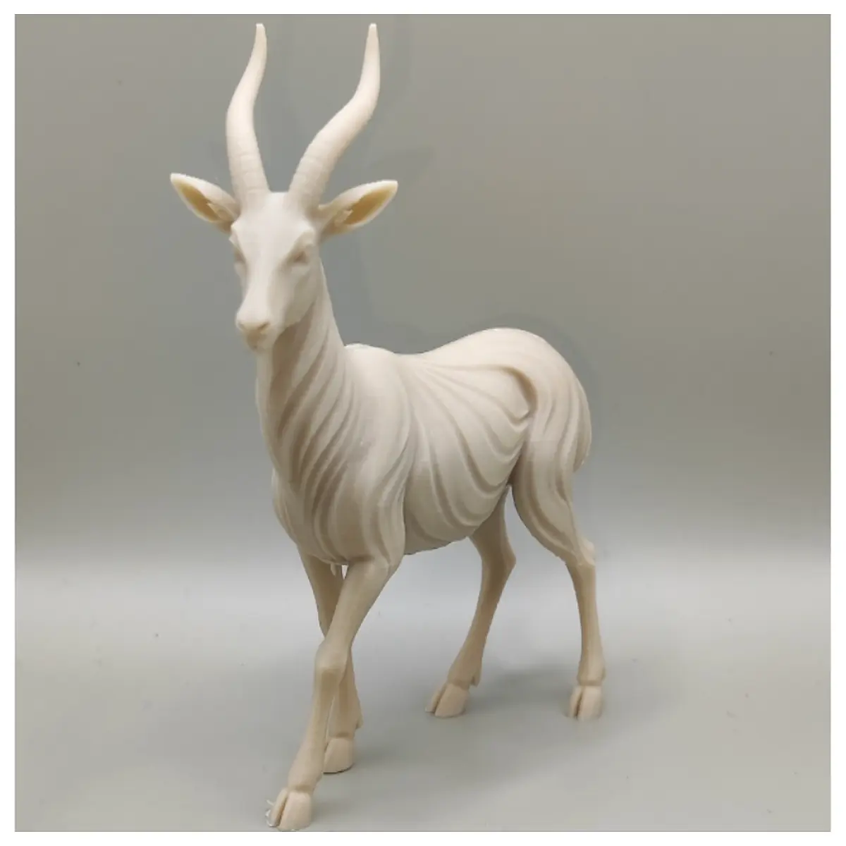 Abstract Antelope Sculpture Figurine Home Decor Living Room Office Desktop Art Modern Simple