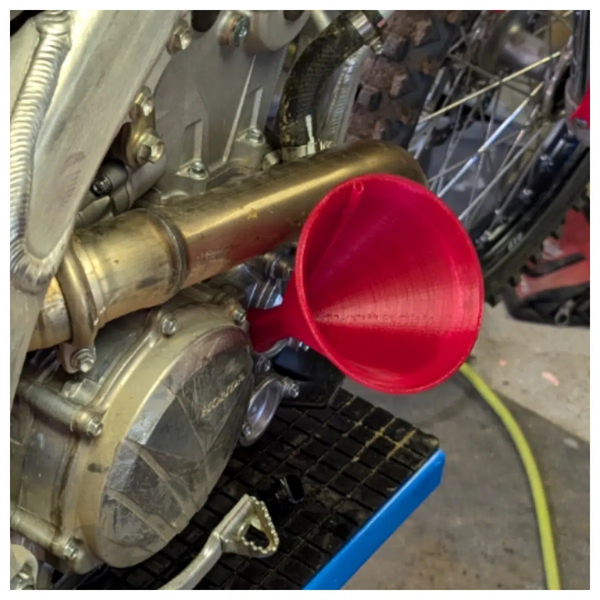 Motorcycle Funnel Ventilation Thread Fuel Injector Parts Motorcycle Accessories Funnel Parts Motorcycle Repair