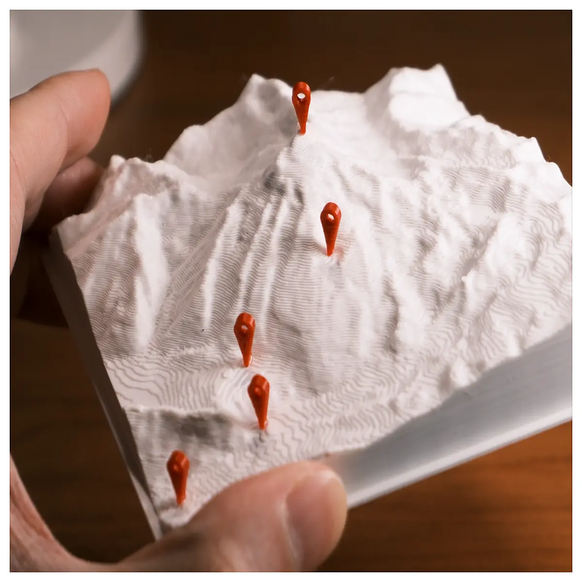 Snow Mountain Model Realistic Mountain Desktop Landscape Model Indoor Decoration Miniature Terrain Figures
