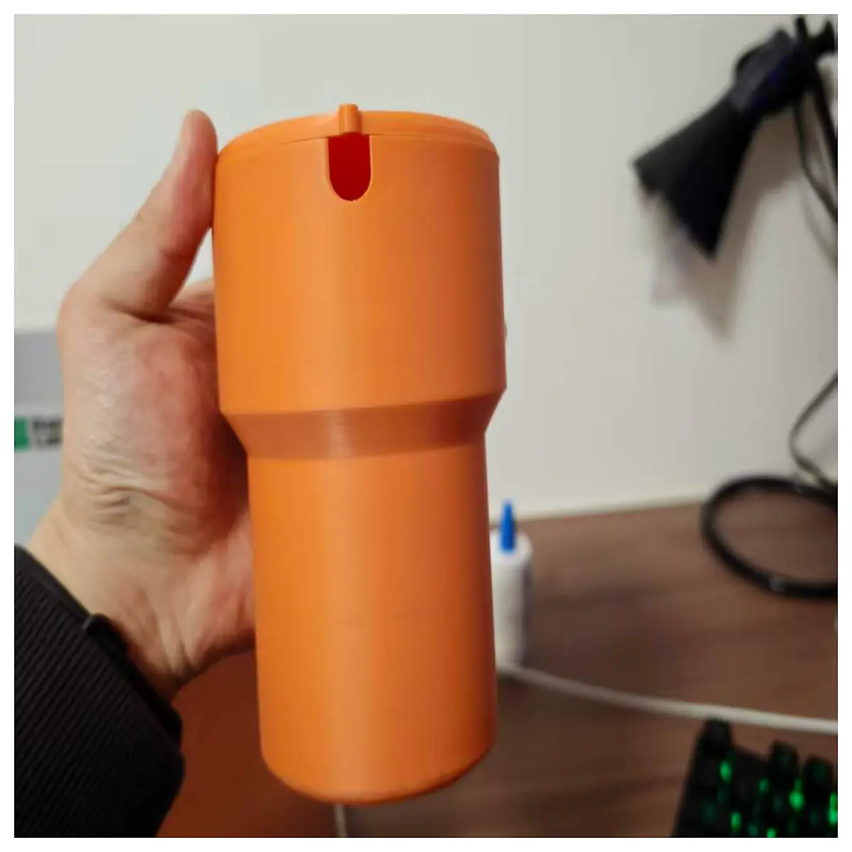 Car Cup Holder Trash Can Auto Interior Accessories Drink Holder Support Waste Bin Practical Car Accessories