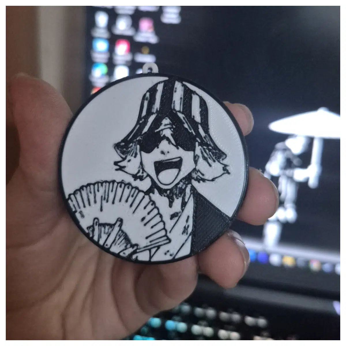 Pirate King Kurogawa Keychain Bleach Figure Collectible Cosplay Prop Anime Accessory Keyring